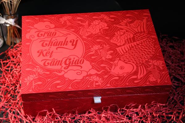 Có gì trong hộp quà ngày Tết của người Việt?